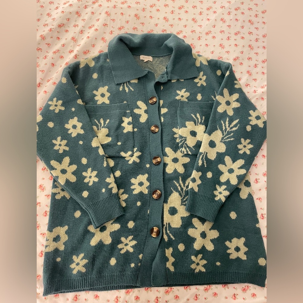 Rolee sweater